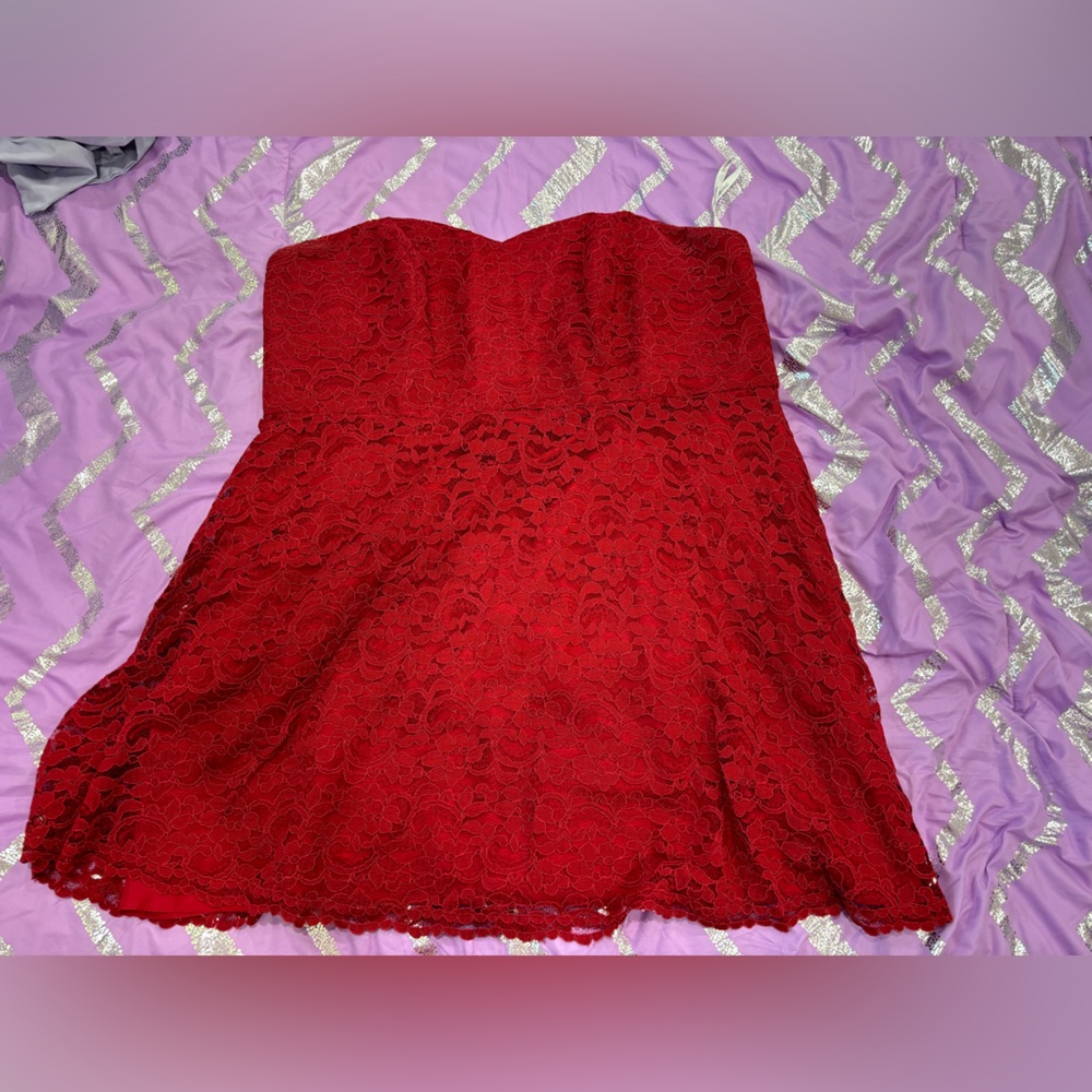 Red formal dress lace David’s Bridal size 24